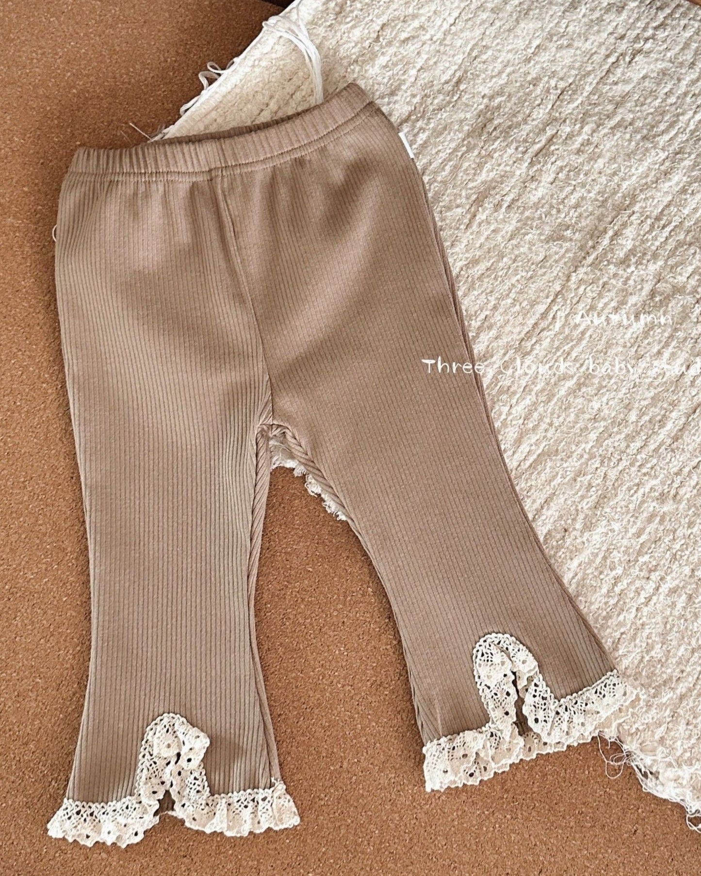 Slits Lace Decor Elastic Baby Girl Bell Bottoms