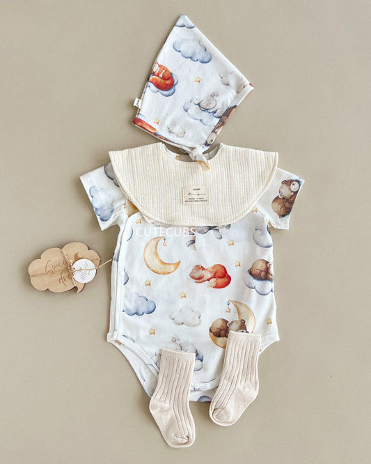 طقم من 4 قطع من رومبر وقبعة وجوارب بنمط حيوان للأطفال