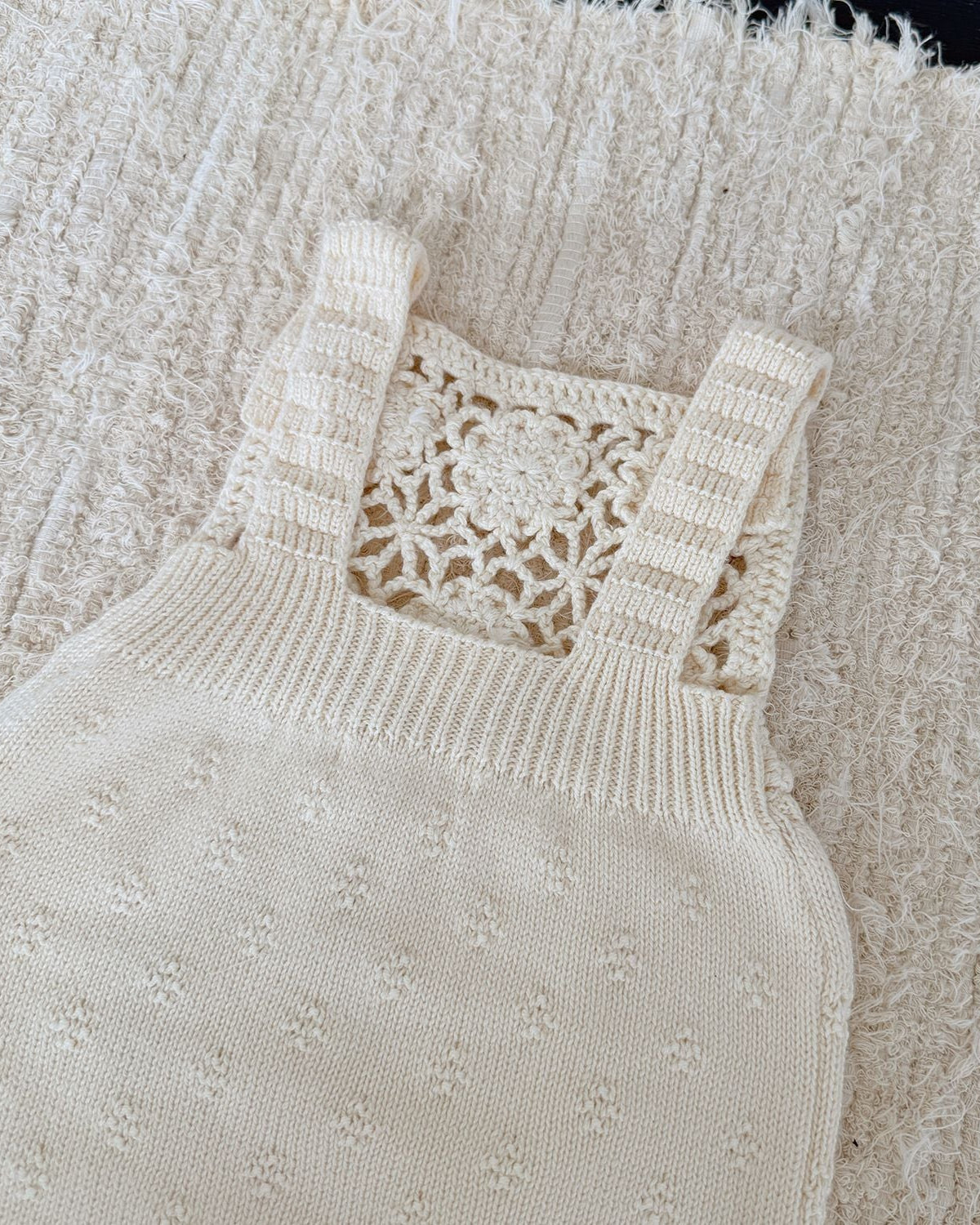 Knitted Crochet Floral Sleeveless Baby Girl Romper Hat