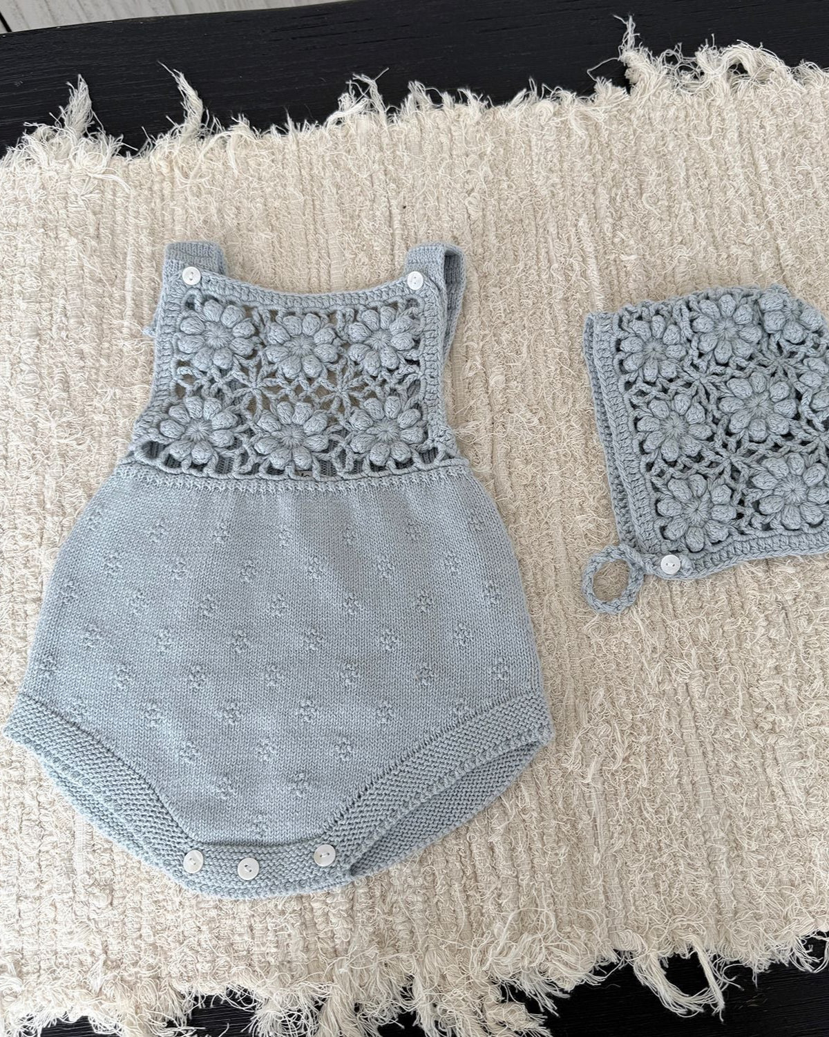 Knitted Crochet Floral Sleeveless Baby Girl Romper Hat