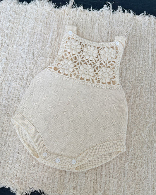 Knitted Crochet Floral Sleeveless Baby Girl Romper Hat