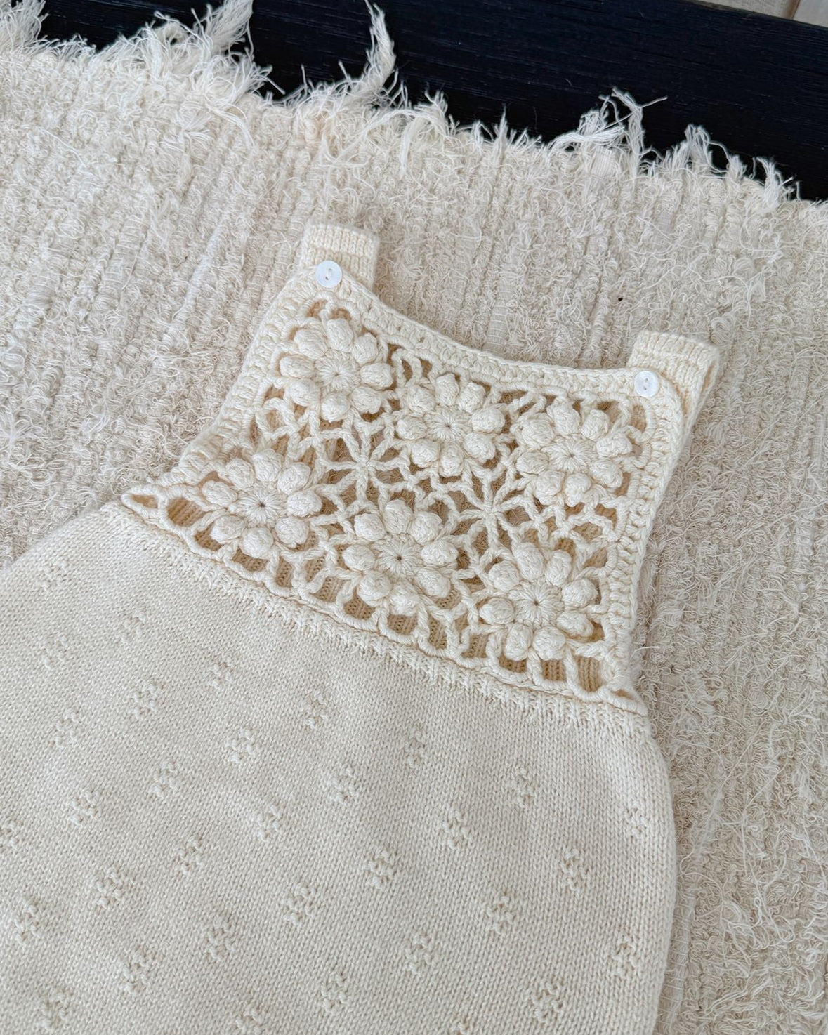 Knitted Crochet Floral Sleeveless Baby Girl Romper Hat