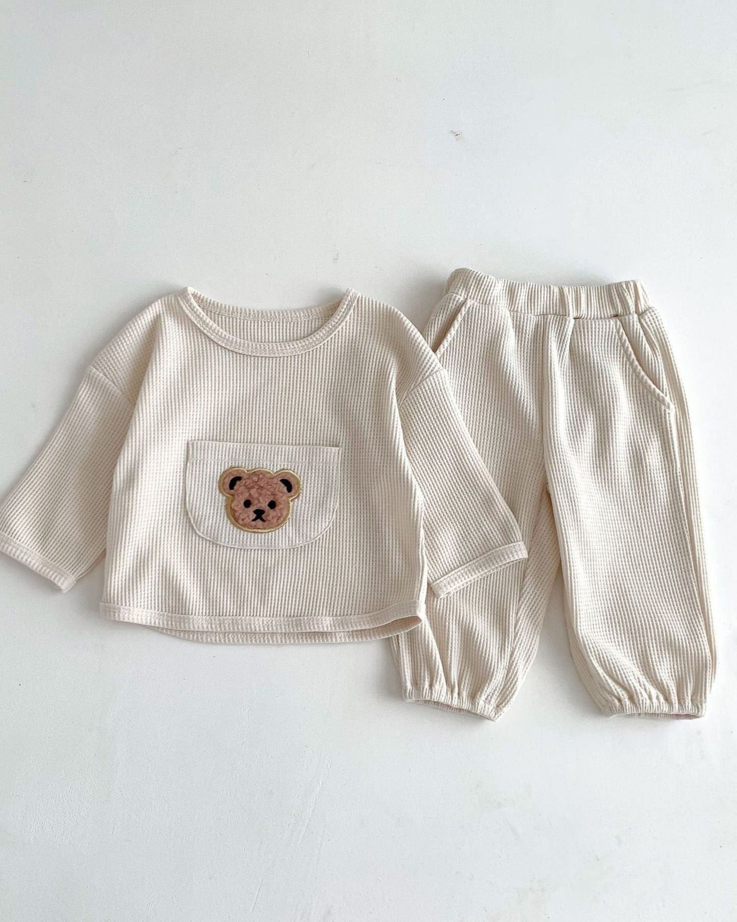 Waffled Bear Pocket Baby Pullover&Pants Set