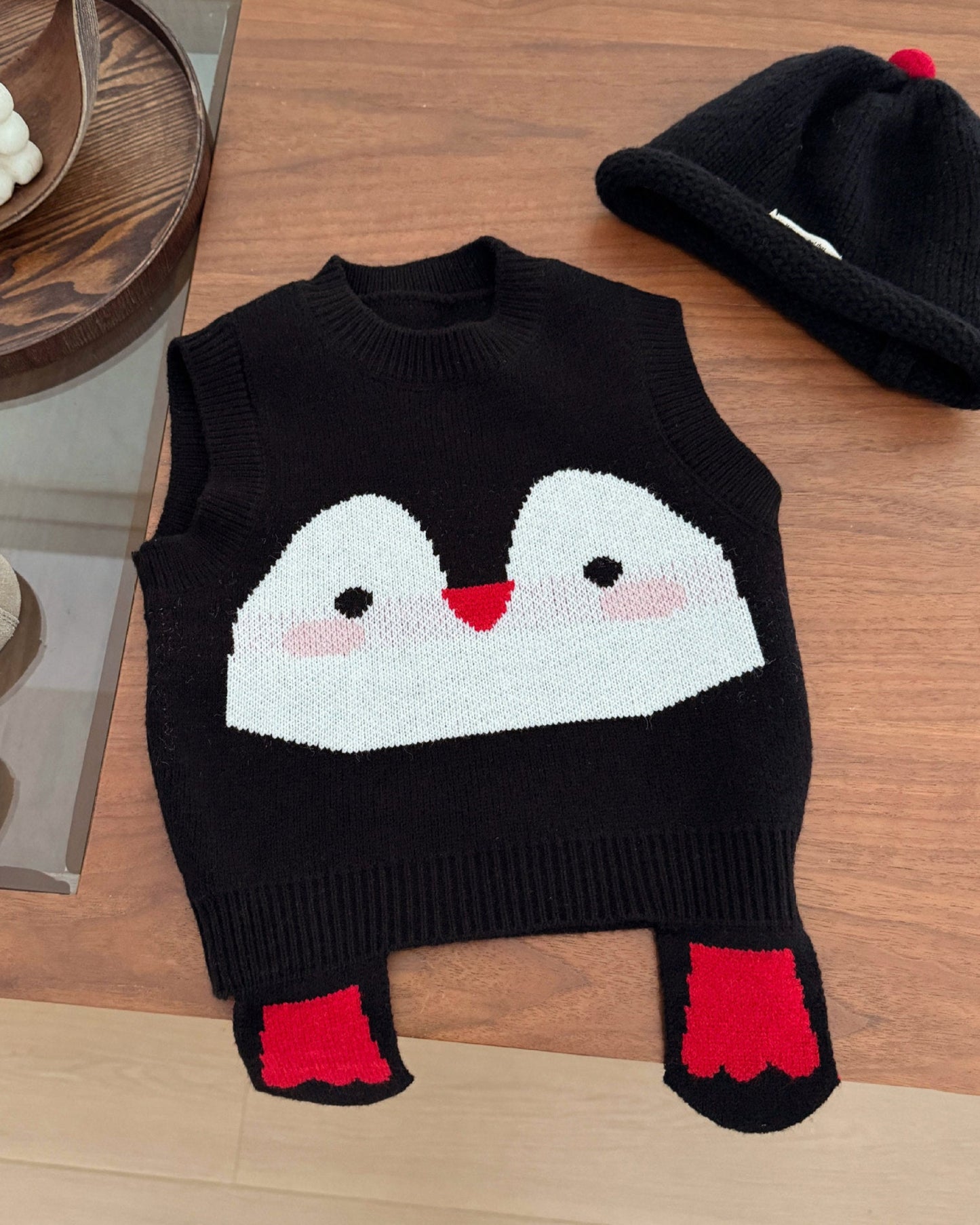 Cartoon Penguin Pattern Baby Knitted Vest