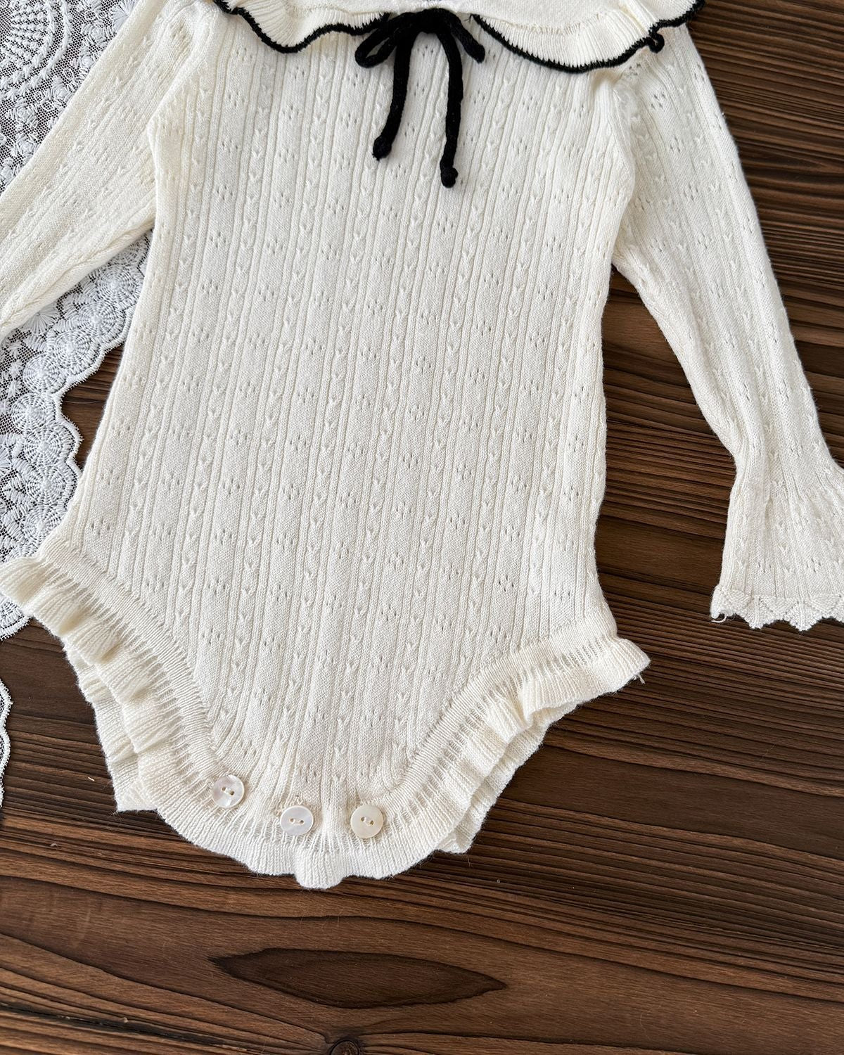 Sweet Ruffled Collar Solid Color Knitted Baby Romper