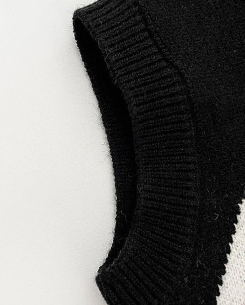 Cartoon Penguin Pattern Baby Knitted Vest