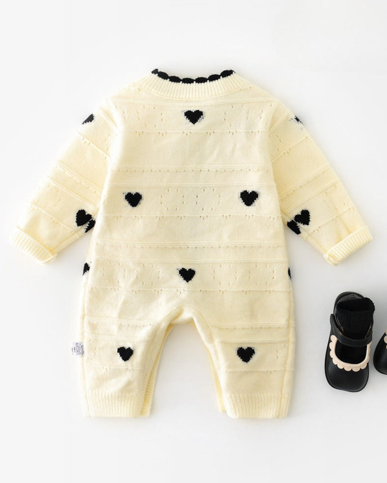 Heart Decor Knitted Buttoned Long Sleeve Baby Jumpsuits