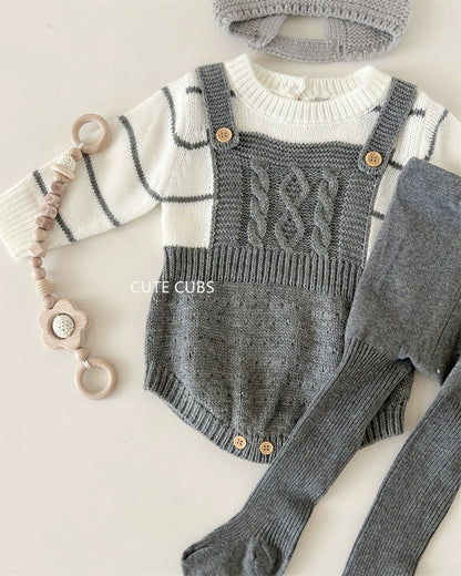 Fake Two Pieces Striped Knitted Baby Romper
