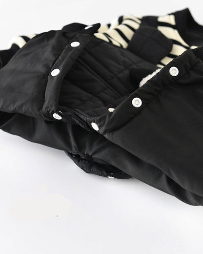 ストライプ柄の子犬柄フリースベビージャンプスーツ