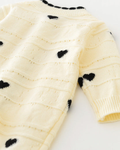 Heart Decor Knitted Buttoned Long Sleeve Baby Jumpsuits