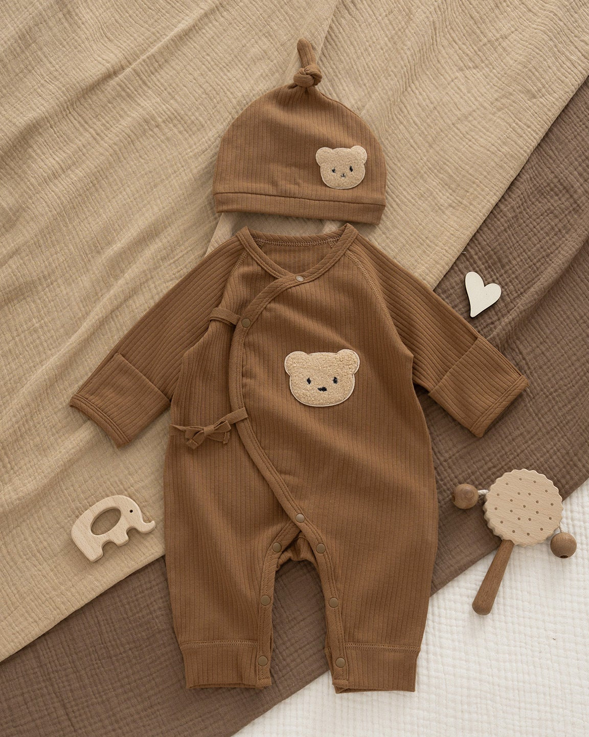 Bear Pattern Solid Color Cotton Long Sleeve Baby Jumpsuits Hat