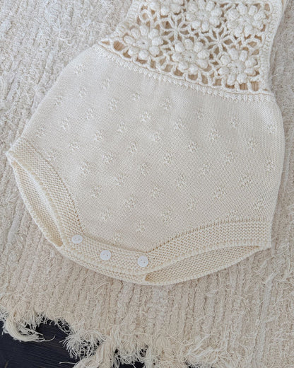 Knitted Crochet Floral Sleeveless Baby Girl Romper Hat