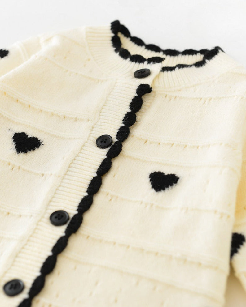 Heart Decor Knitted Buttoned Long Sleeve Baby Jumpsuits